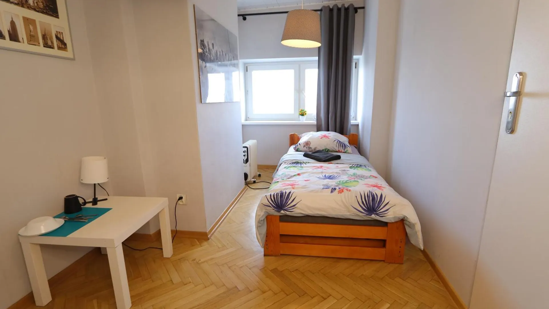 Apartment Fantastic Inn - Zgoda Warsaw