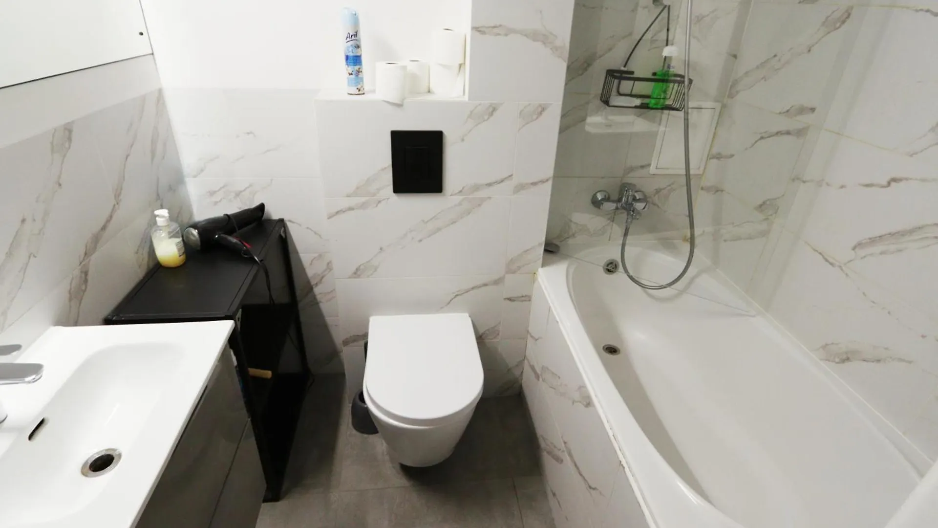 Apartment Fantastic Inn - Zgoda Warsaw Poland