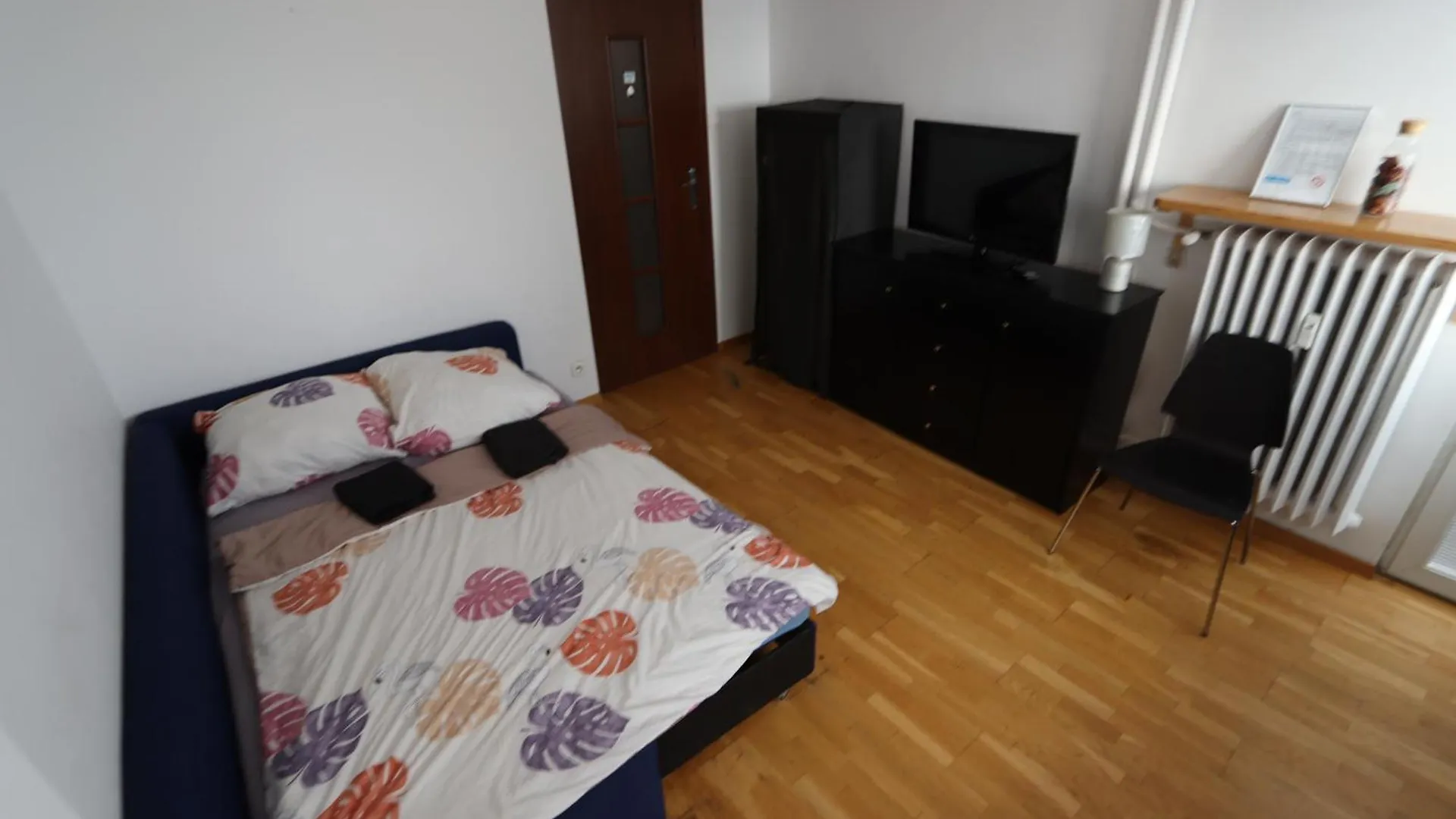 Fantastic Inn - Zgoda Warsaw Apartment