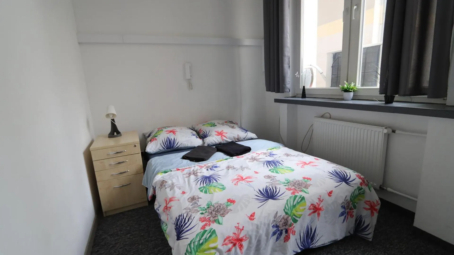 Fantastic Inn - Zgoda Warsaw Poland